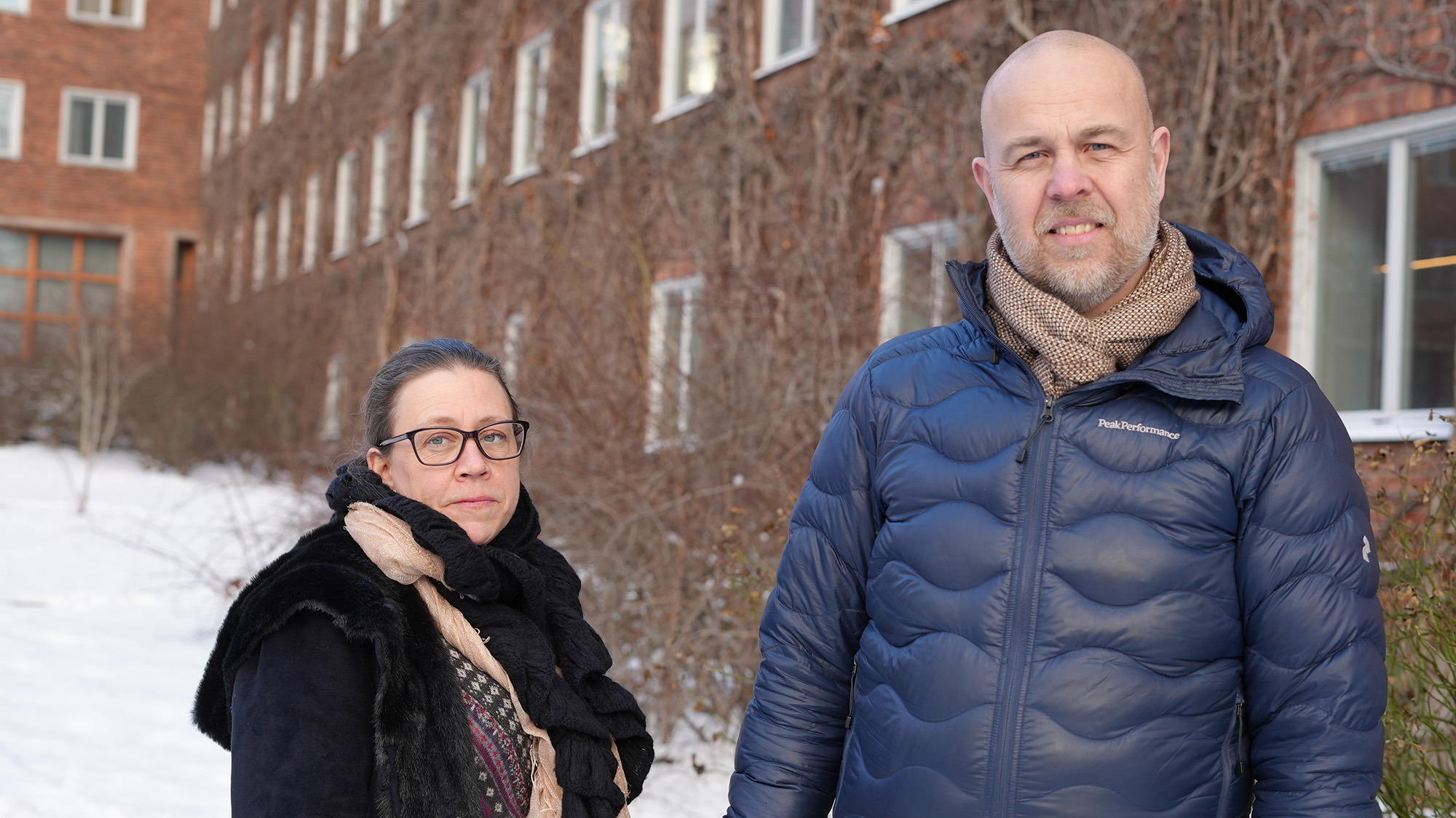 Nicklas Thorsson och Maria Johansson, jobbar som projektledare på FMV.