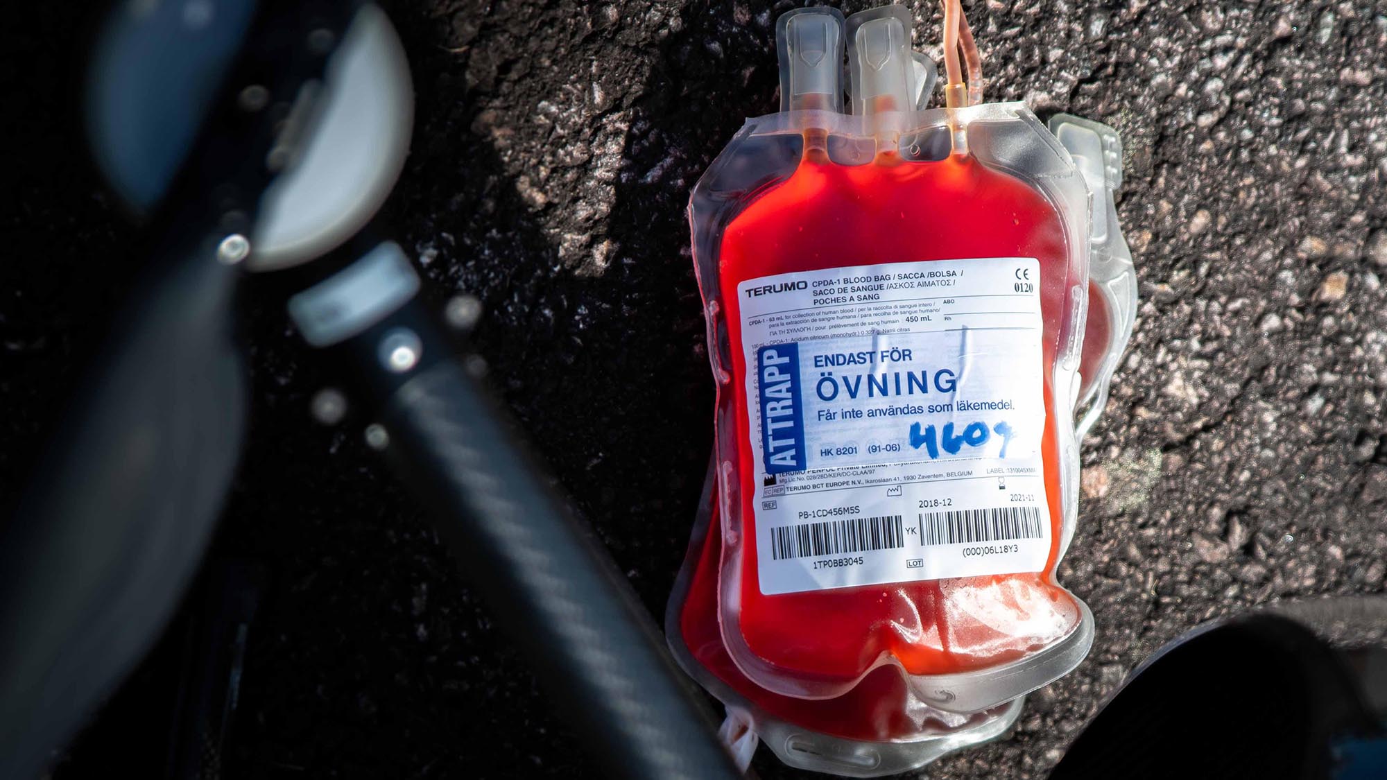 Tre blodpåsar skulle de obemannade farkosterna leverera till en given plats. Foto: Robin Krüger, Försvarsmakten