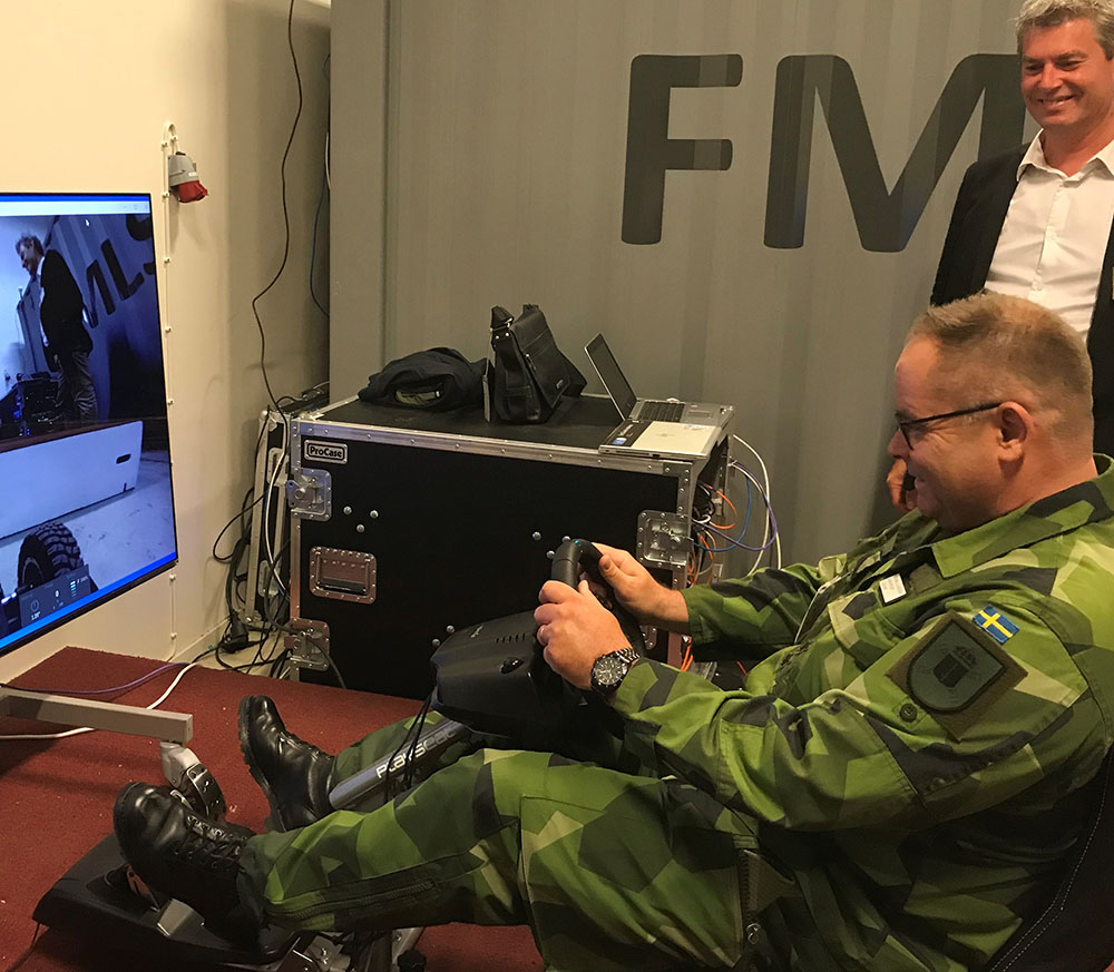 Provkörning av fjärrstyrd bil