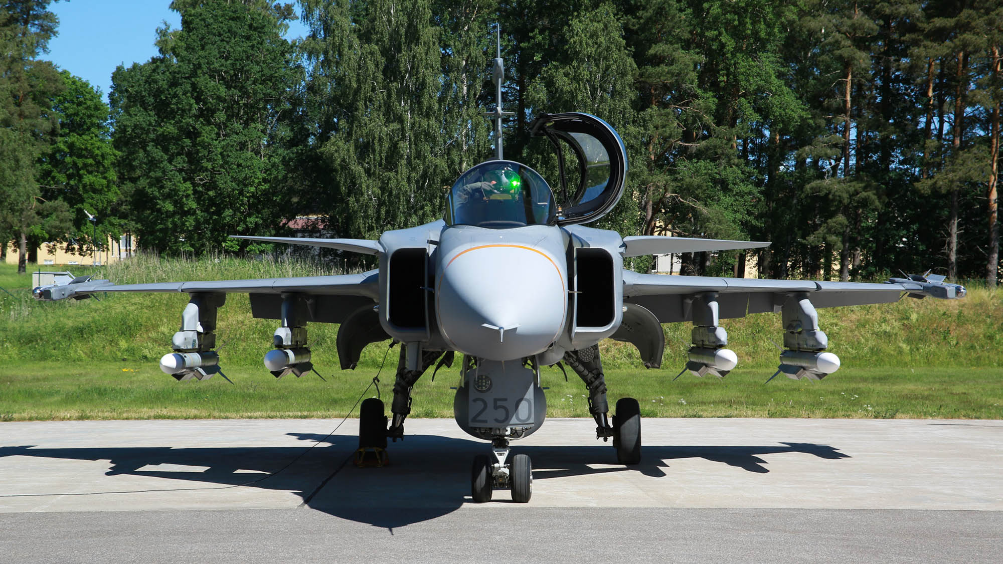Markprov Meteor – JAS 39 Gripen med full last. 