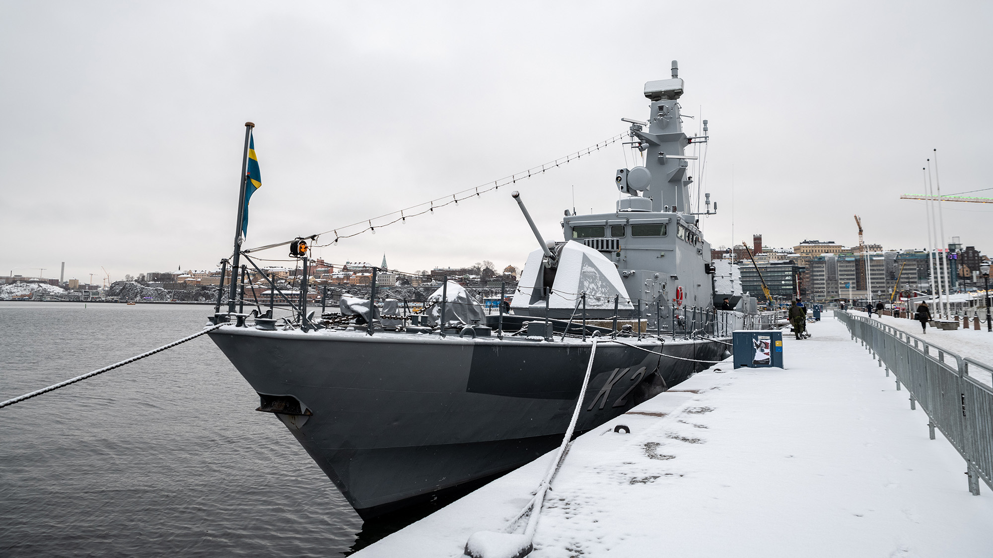 HMS Sundsvall vid kaj.