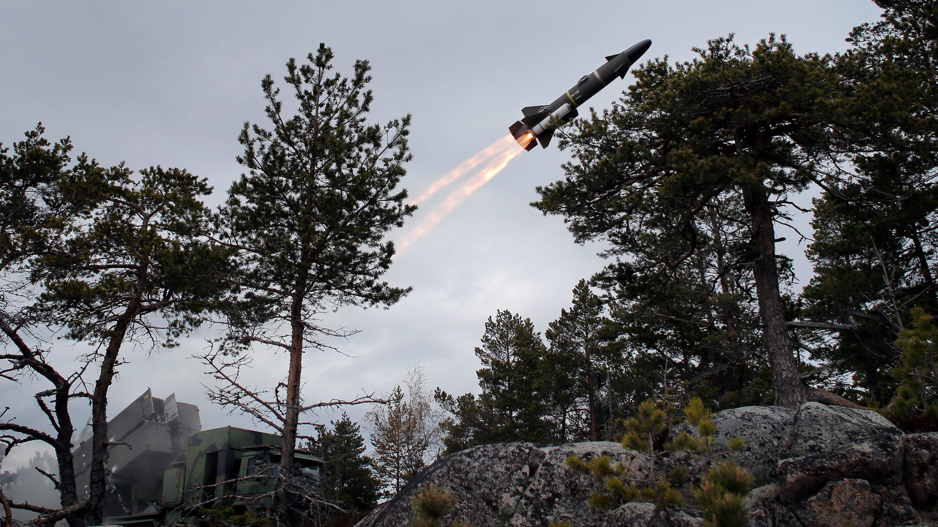 Provskjutning med sjömålsrobot 15. Foto: FMV