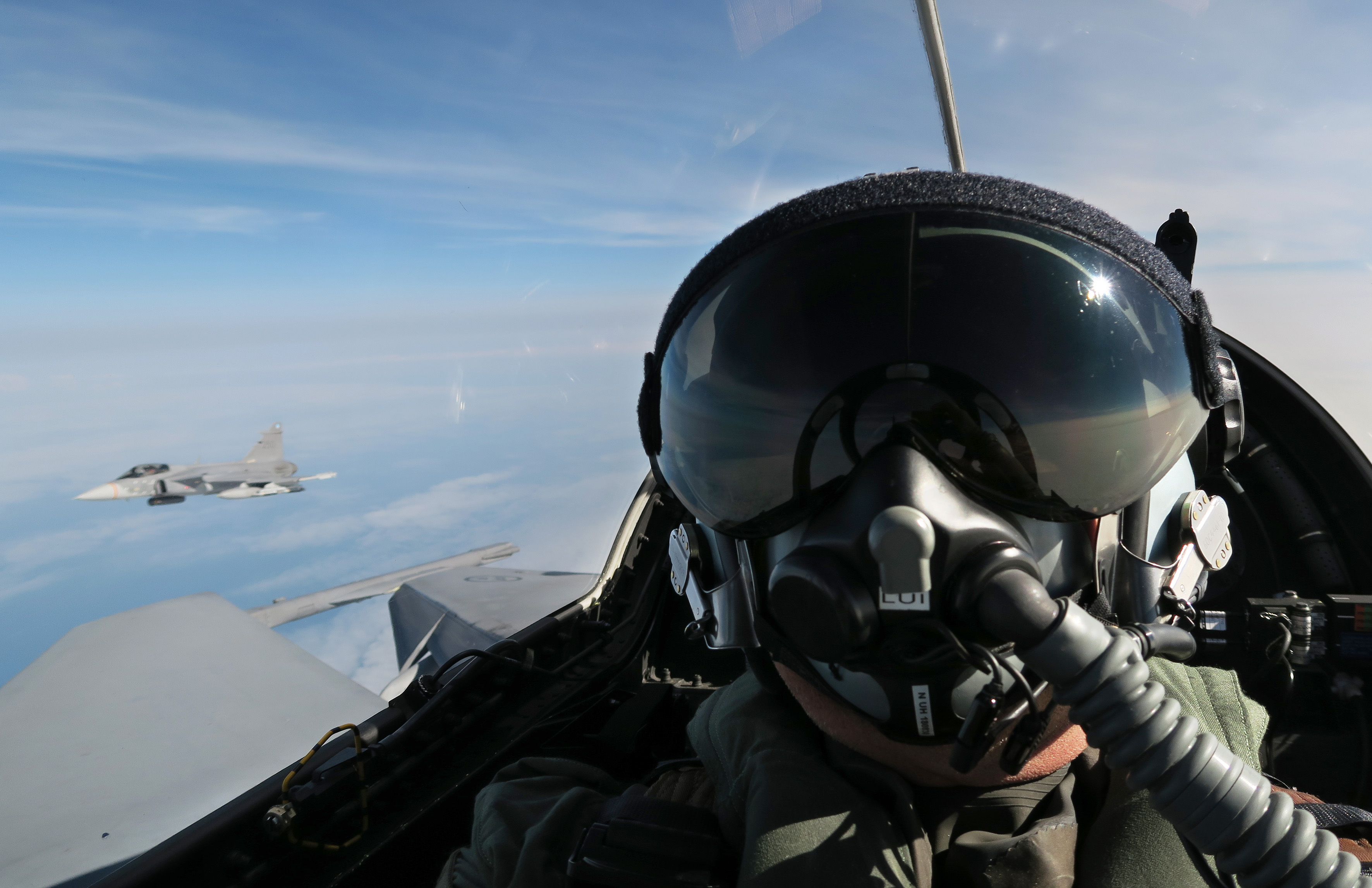 Närbild pilot JAS Gripen
